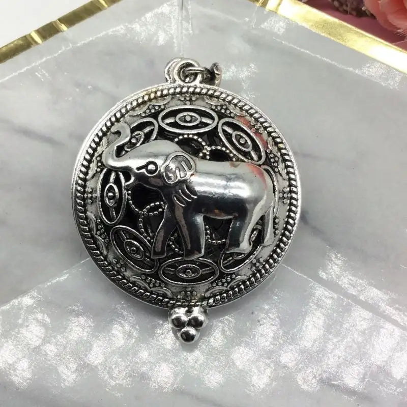 Demonia Chains of Eternity Necklace