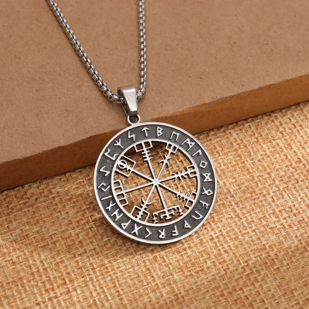 Demonia Mistress of Night Necklace