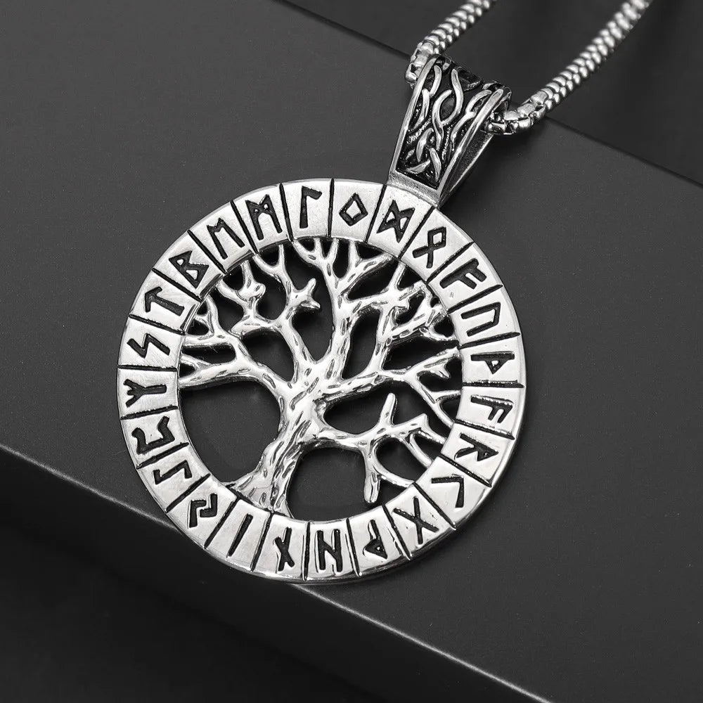 Demonia Dark Temptation Necklace