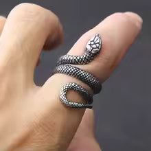 Demonia Vintage Snake Ring