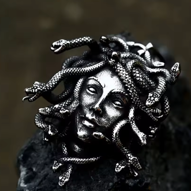 Demonia Gothic Medusa Pendant – Classic 316L Stainless Steel Necklace