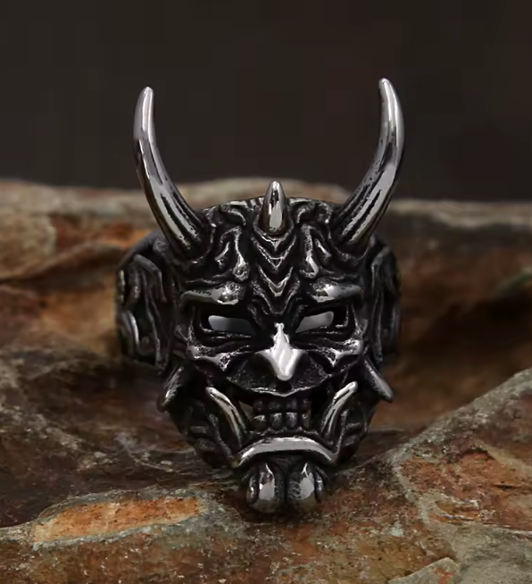 Demonia Vintage Skull Mask Ring – Gothic Stainless Steel Domineering Amulet for Men