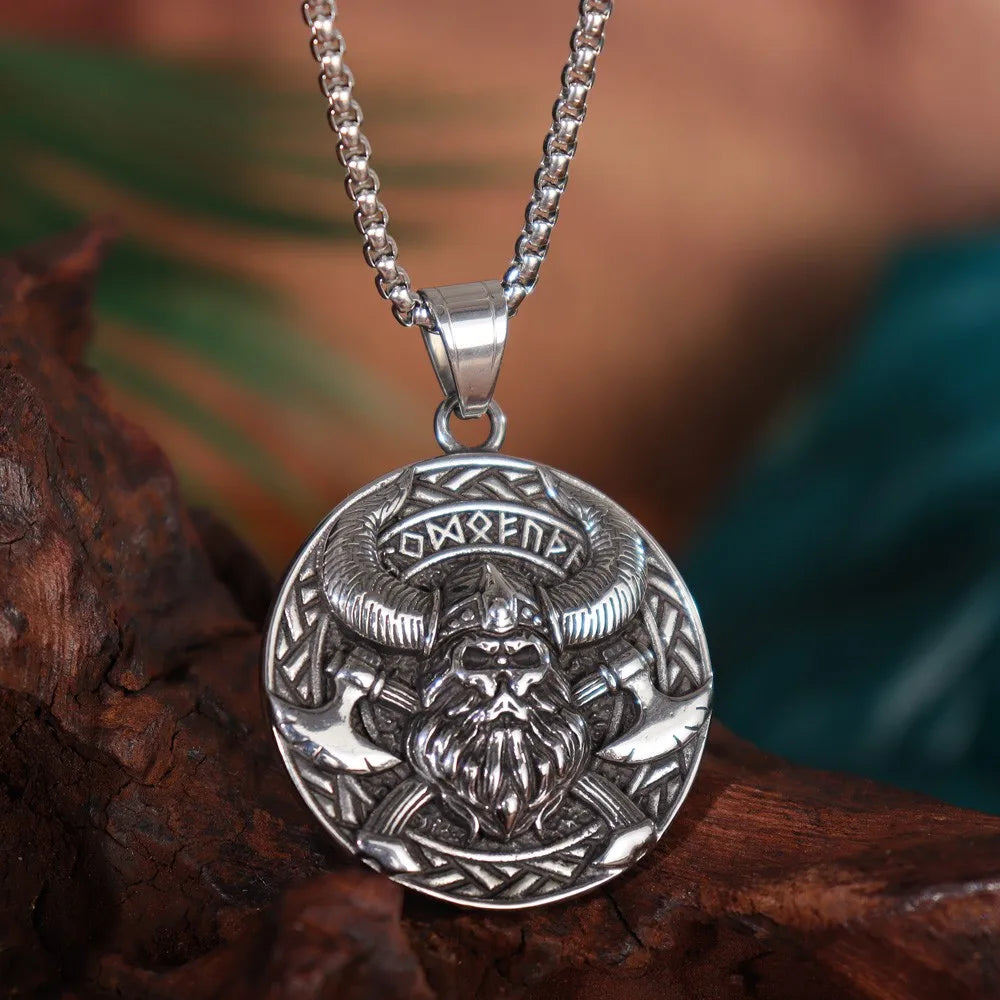 Demonia Queen of Shadows Necklace